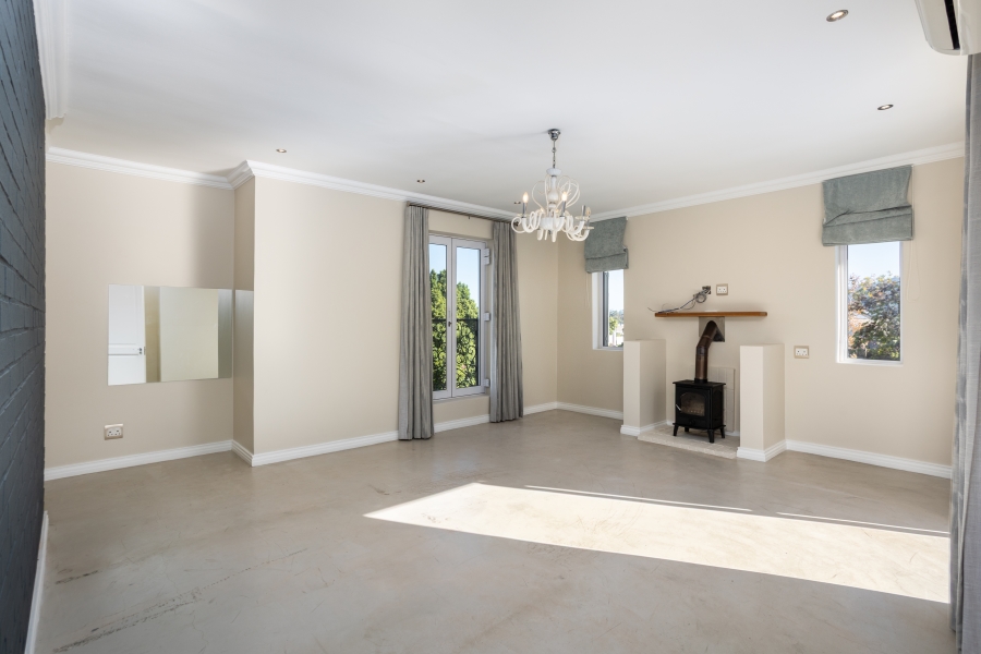 4 Bedroom Property for Sale in Val De Vie Estate Western Cape